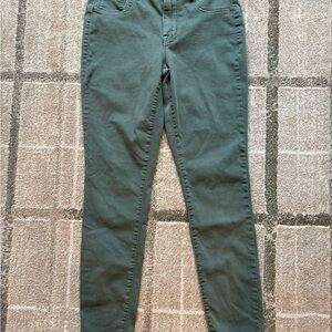 Maurices high-rise olive green skinny jegging jeans, women’s small regular